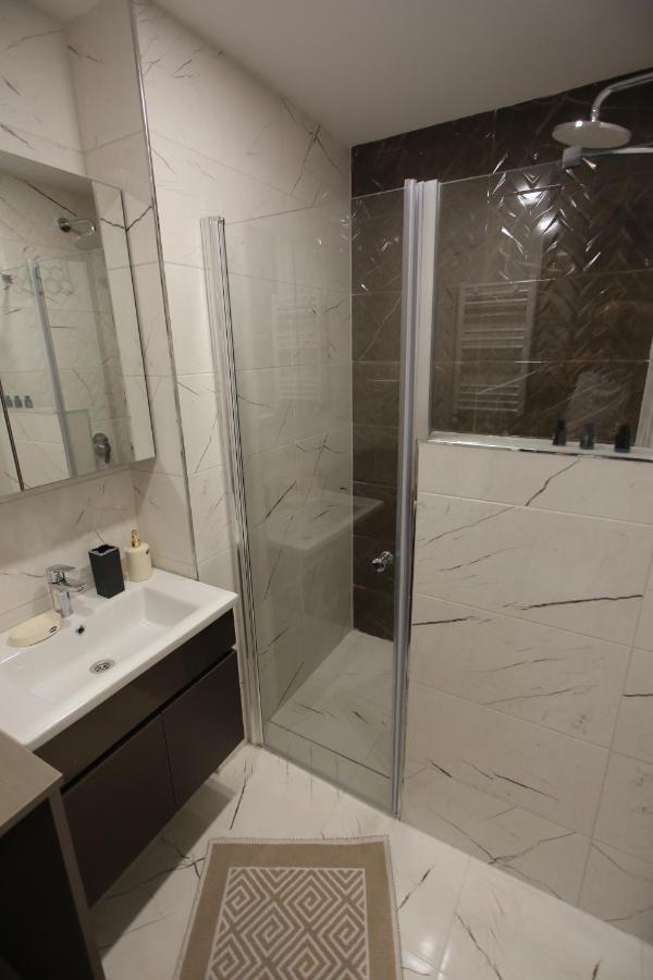 Sky Park Suites Arnavutkoy Экстерьер фото
